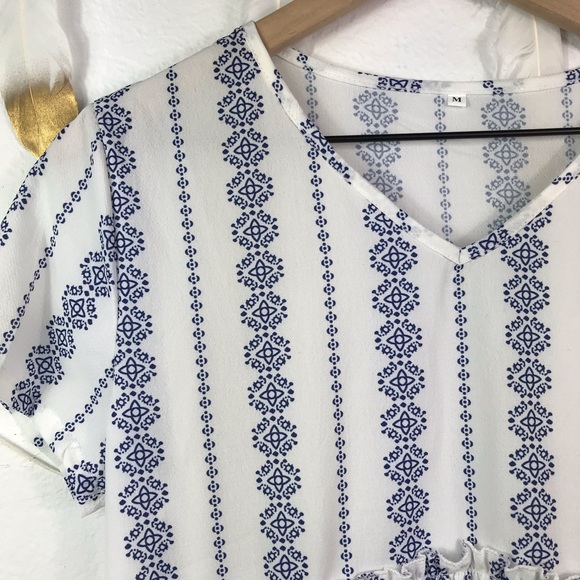 Baby doll Blouse with Tribal print - Picture 2 of 4